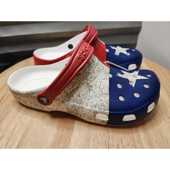 Crocs Classic Texas Flag Clog Women's 10 Men's 8 Red White Blue - Picture 6 of 9
